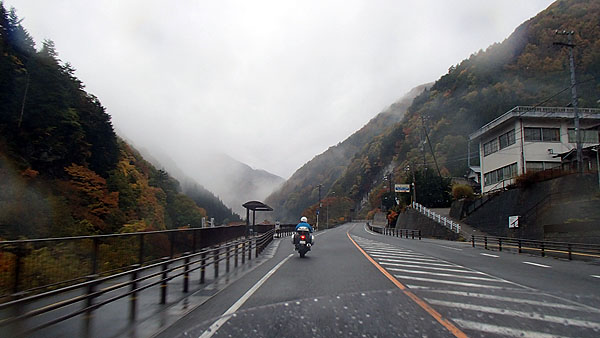 国道１５８号線